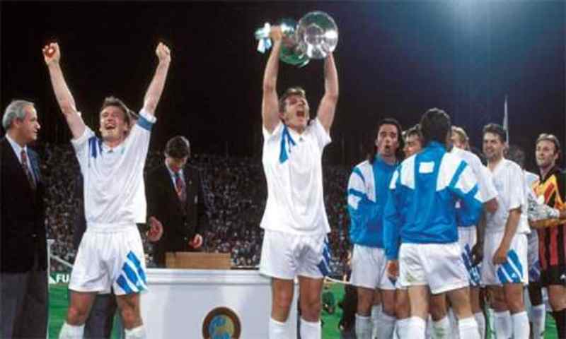 Marseille vô địch C1 năm 1993